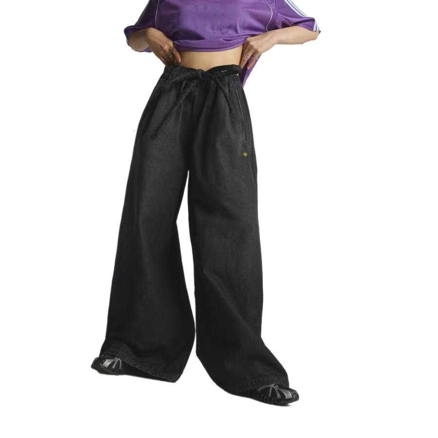 Adidas Adidas Jeans Women's Pure Black Denim Moderate Straight Fit Pants