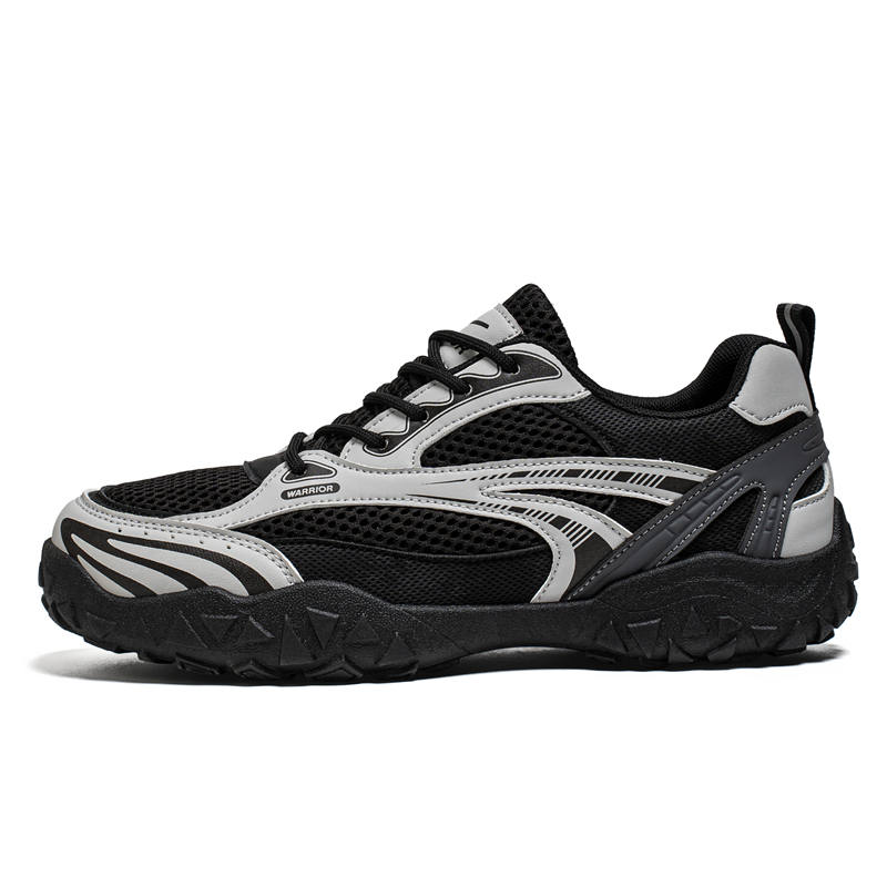 WARRIOR Warrior Low top Casual Shoes Men's Black Light Gray