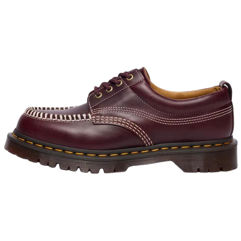 Dr.Martens Lowell Dr.Martens Chukka Moc Toe Low 'Cherry Red'