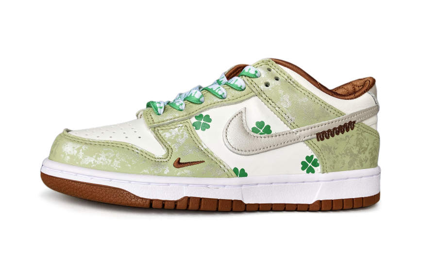 Nike Nike Dunk Abrasion Resistant Slip Resistant Low top Kids' Skateboarding Shoes Green Teenagers