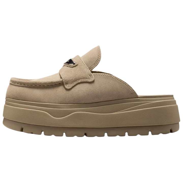 Jordan Jordan Air Jordan Mule Closed Toe Slippers Women's Beige