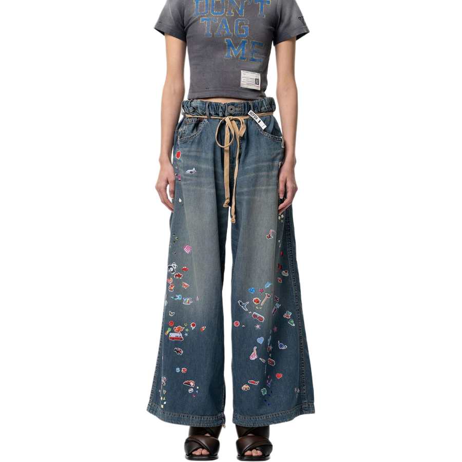 Maison Mihara Yasuhiro sticker wide-leg jeans