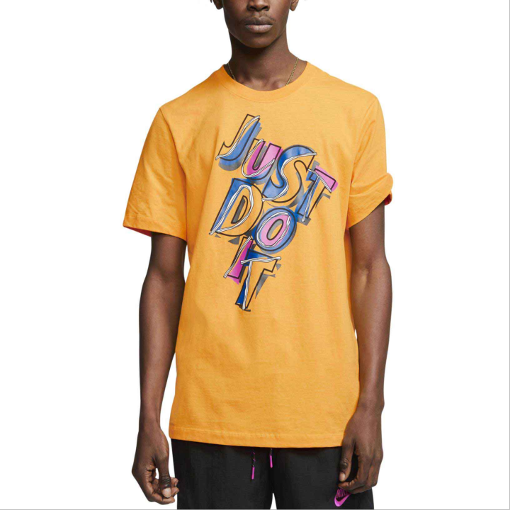 Nike Nike T Shirts Men's Yellow Crew Neck Moderate