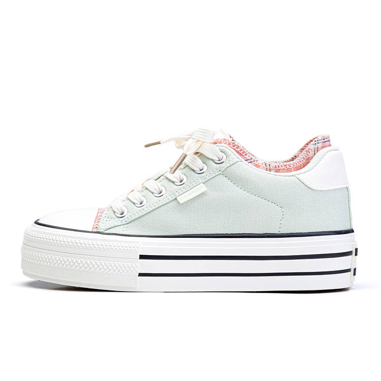 WARRIOR Canvas Shoes Women's Low Top Light Green Beige