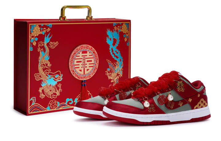 Nike Nike Dunk 811 Manufacturing, Seal The Bond, Gift Box Slip Resistant Cushioning Abrasion Resistant Low top