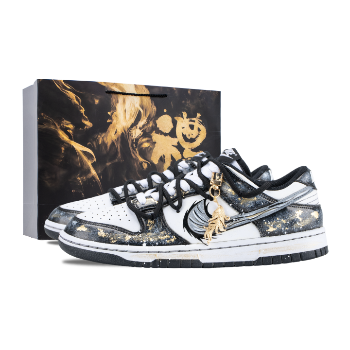 Nike Nike Dunk Ink Dyed Golden Feather Abrasion Resistant Slip Resistant Low top Skateboard Shoes Unisex Black Gold