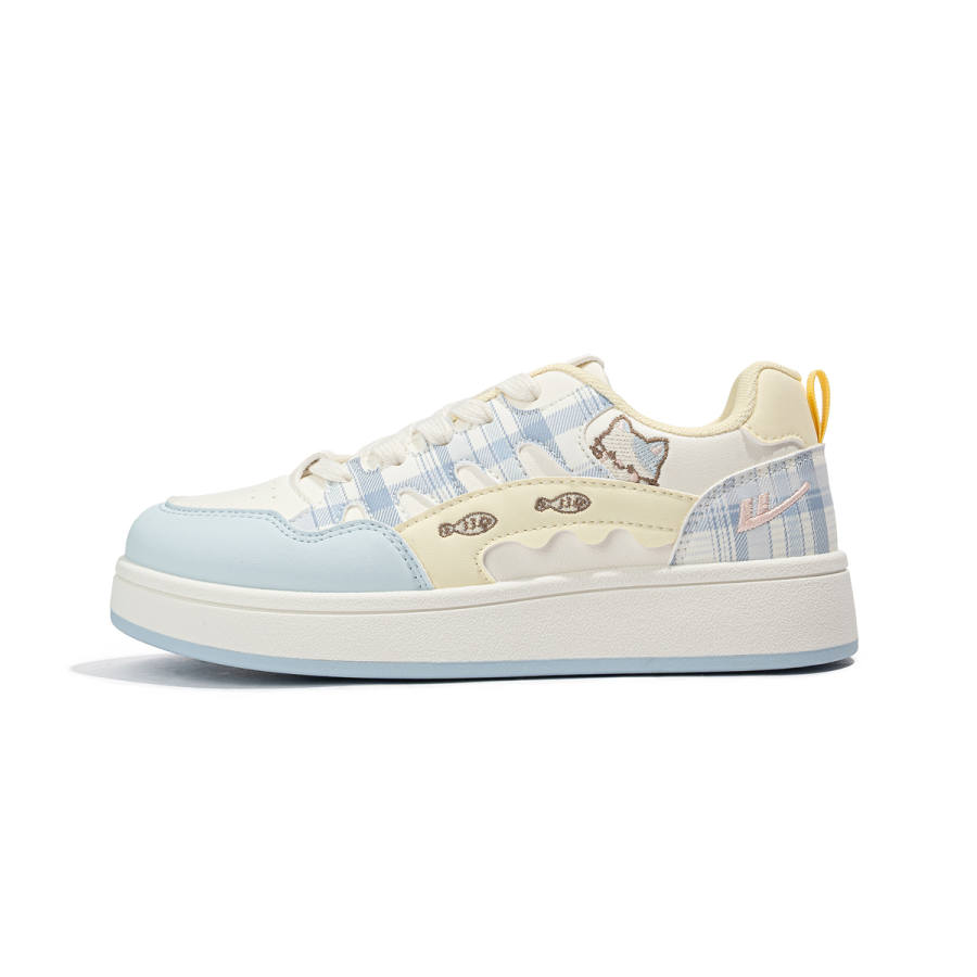 Warrior Synthetic Leather Height Increasing Low top Skateboard Shoes Women's