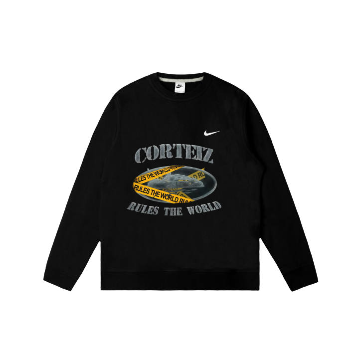 Nike Nike Club Sweatshirts Men's Black Crew Neck Moderate Regular