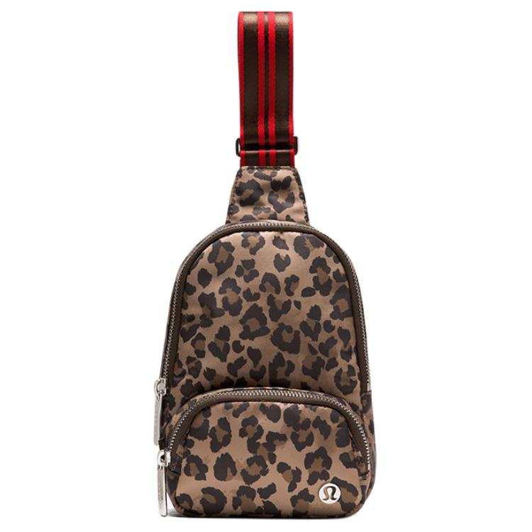 Lululemon Everywhere Polyester One Shoulder Crossbody Sling Bag Small Women's Leopard Print & Oxford Red