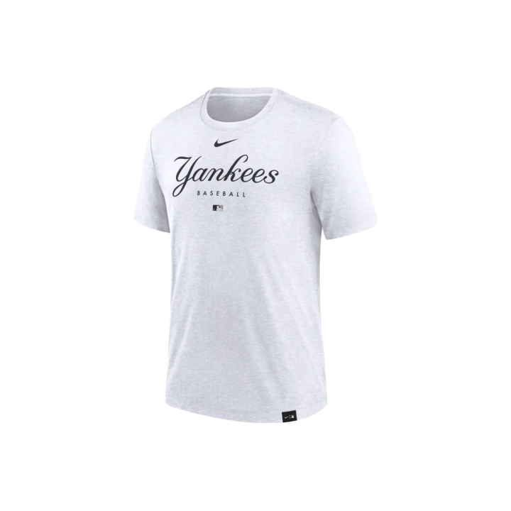 Nike Nike T Shirts Men's White Crew Neck Moderate Straight Fit