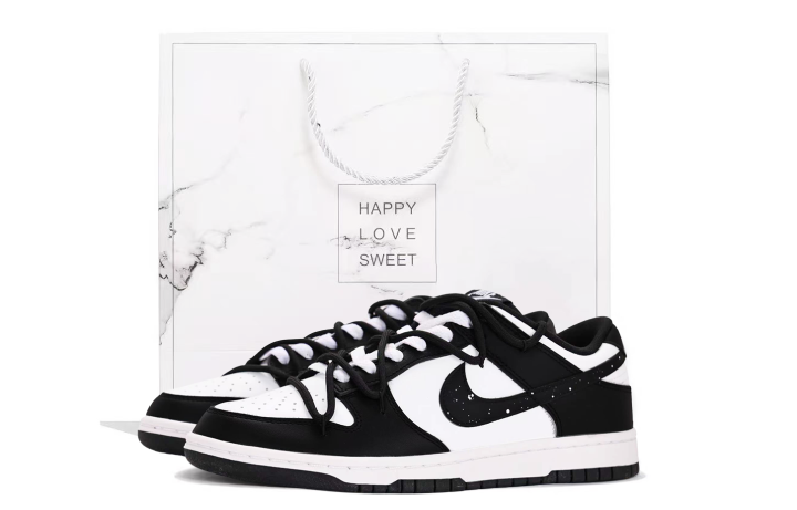 Nike Nike Dunk Coverage Slip Resistant Abrasion Resistant Low top Skateboard Shoes Unisex Black