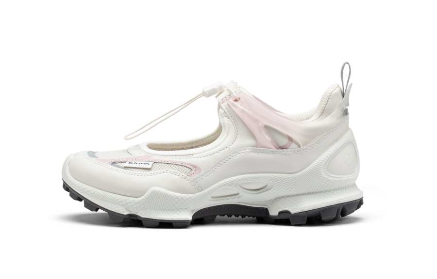Ecco SS26 Walking And Hiking Women's Shoes Collection Low top Casual Shoes Women's White/Concrete Gray 803653