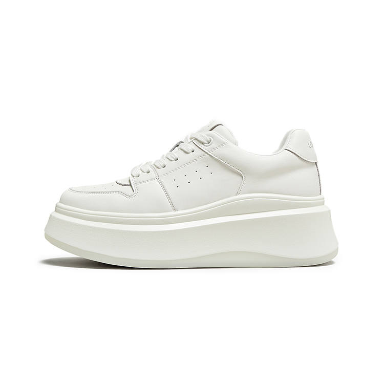 Tata Shiro Whale Low top Skateboard Shoes Women's