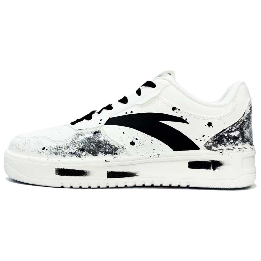 Anta Easy Black Warrior Synthetic Leather Abrasion Resistant Lightweight Low top Skateboard Shoes Unisex Black White