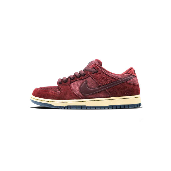 Nike Nike Dunk SB Velvet Abrasion Resistant Low top Skateboard Shoes Unisex Maroon