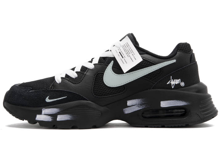 Nike Nike Air Max Fusion Low top Running Shoes Men's Black White