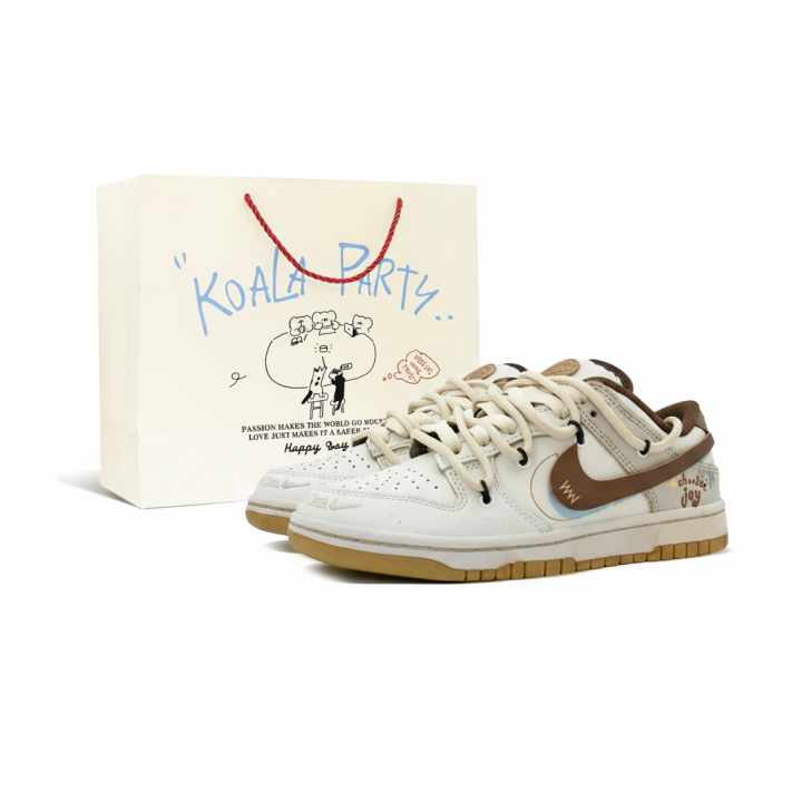 Nike Nike Dunk Skateboard Shoes Unisex Beige