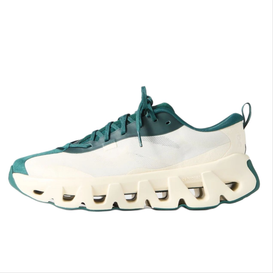 On K-Tech 1 Kith x K-Tech 1 On 'Tofu Sea Moss'