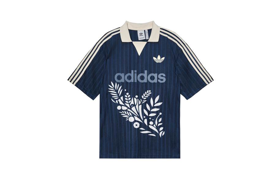 Adidas Originals T Shirts Men's Marine Blue Moderate Straight Fit
