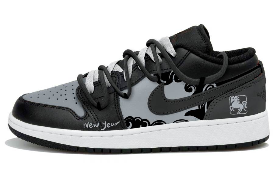 Jordan Jordan Air Jordan 1 Low top Children's Basketball Shoes Black Gray Teenagers