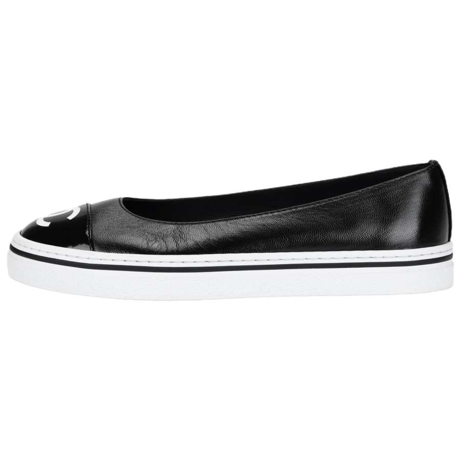 CHANEL 26P Casual Shoes 1cm Women's Black