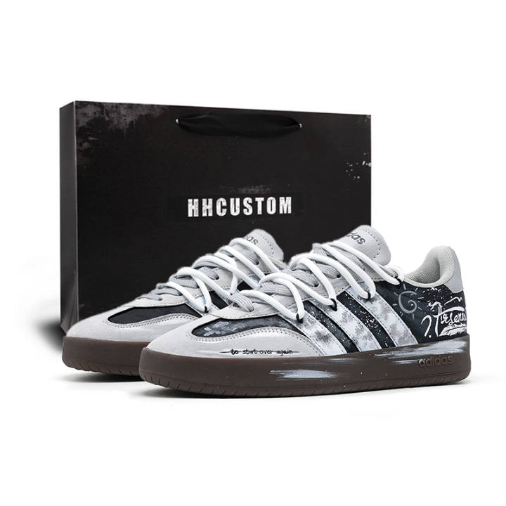Adidas Adidas BARREDA German Army Trainers Unisex Low Top Black/White/Gray