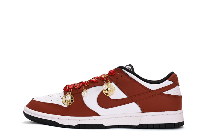 Nike Nike Dunk Coverage Abrasion Resistant Slip Resistant Low top Skateboard Shoes Unisex White Red