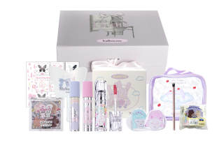 FLORTTE Women's Dormitory Perfect Score Heartbeat Box Makeup Sets Easy to Blend Natural 11 Piece Set