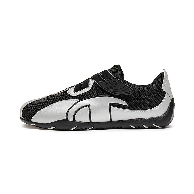 Champion Low top Casual Shoes Women's Black/Silver White