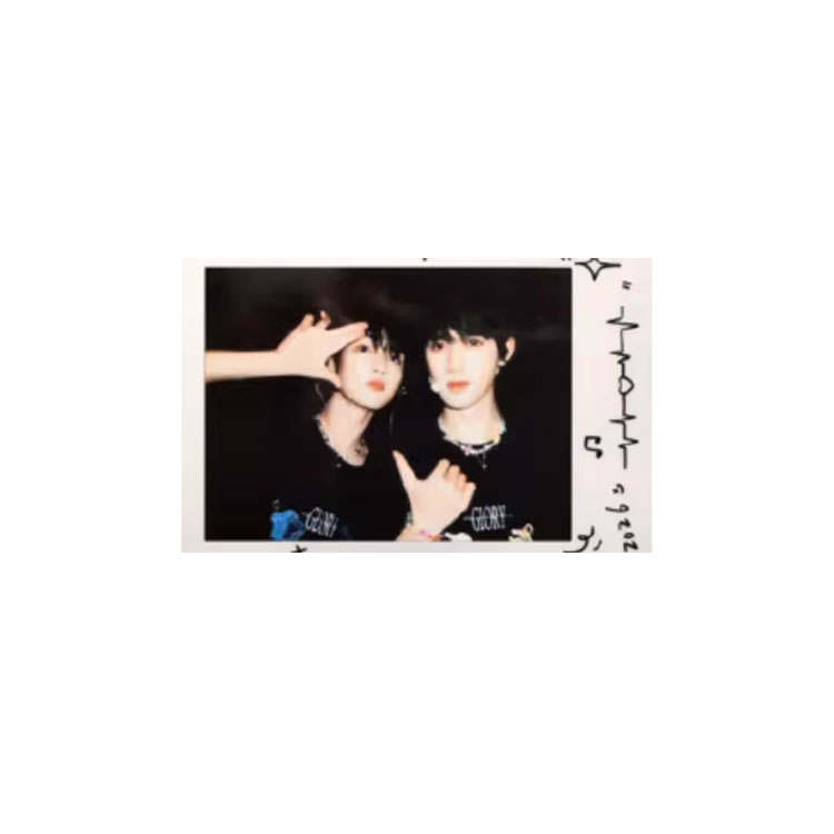 TF ENTERTAINMENT TF Fourth Generation Guan Junshen Wang Zhuoran Zhang Yiruan Wei Zichun ' ' Merchandise Card Photocards