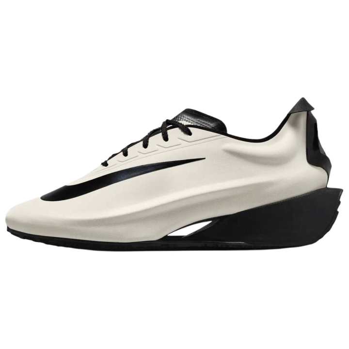 Nike Nike First Sight Noir Height Increasing Running Shoes Women's White Black
