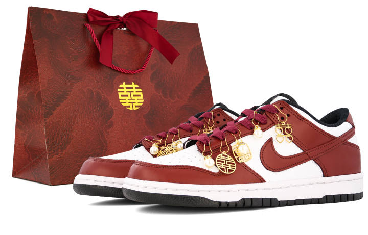 Nike Nike Dunk Wedding Shoes, Red Wedding Bliss Cushioning Low top Skateboard Shoes Unisex Gold Red