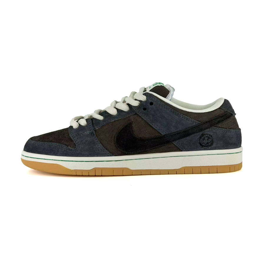 Nike Nike Dunk SB Desert Mocha Abrasion Resistant Slip Resistant Low top Skateboard Shoes Unisex Brown Gray