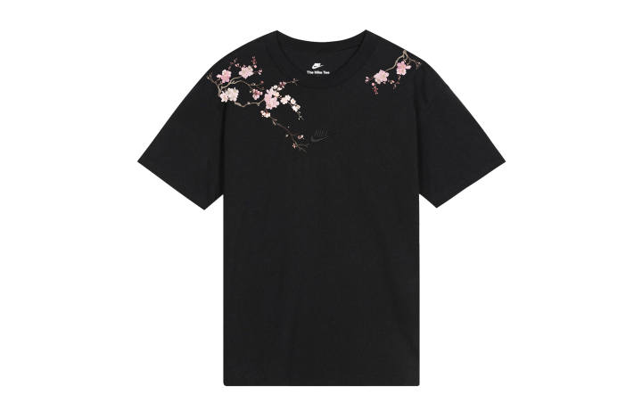 Nike Nike Sportswear Essentials T Shirt Unisex