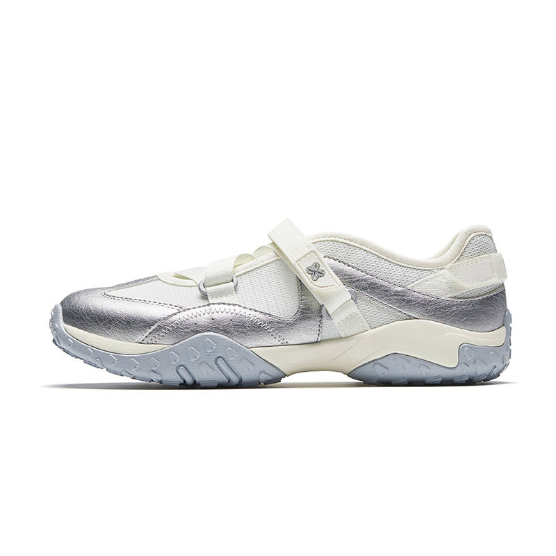 Anta Joyful Abrasion Resistant, Breathable, Lightweight Casual Shoes Women's Liquid Silver