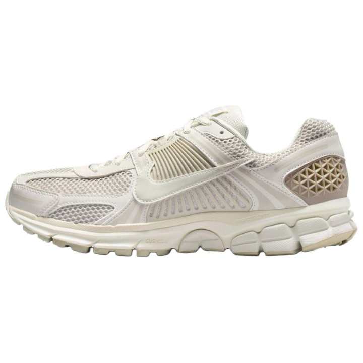 Nike Nike Zoom Vomero 5 Running Shoes Men's Ecru