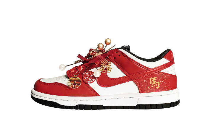 Nike Nike Dunk Immediately Wedding Abrasion Resistant Low top Skateboard Shoes Unisex Red White Gold