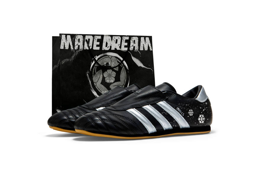 Adidas Adidas Taekwondo Slip Resistant, Abrasion Resistant, Lightweight Low top German Army Trainers Unisex Black Silver