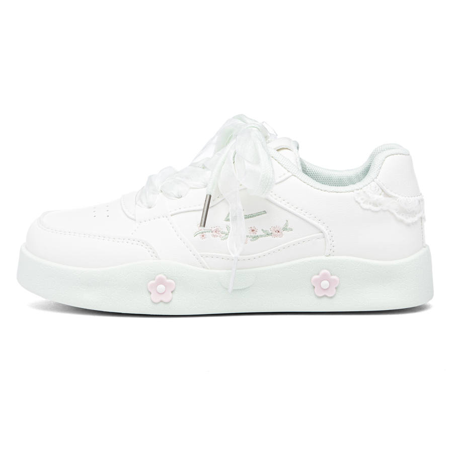 Warrior Cushioning Abrasion Resistant Slip Resistant Low top Skateboard Shoes Women's