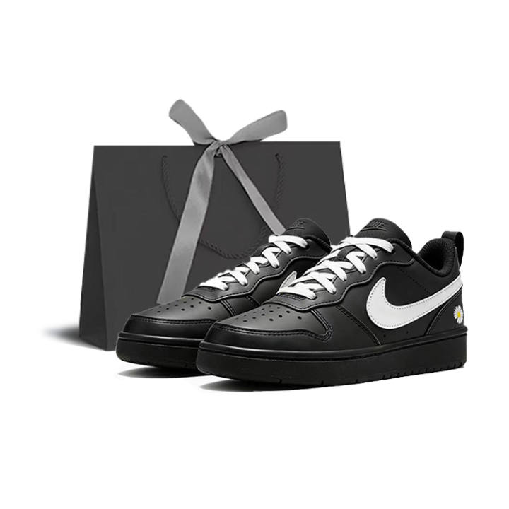 Nike Nike Court Borough Leather Low top Skateboard Shoes Women's