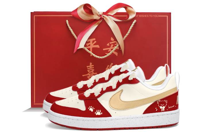 Nike Nike Court Low top Skateboard Shoes White Red Teenagers