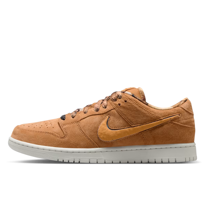 Nike Nike x NOTE Manchester Dunk SB Low top Skateboard Shoes Unisex Brown White