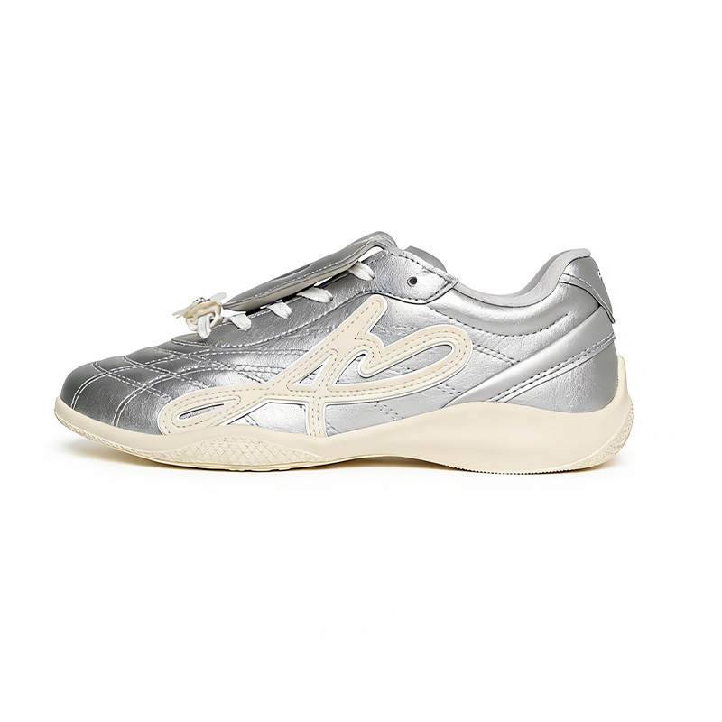 Anta Low top Casual Shoes Women's Silver/Mild Protein