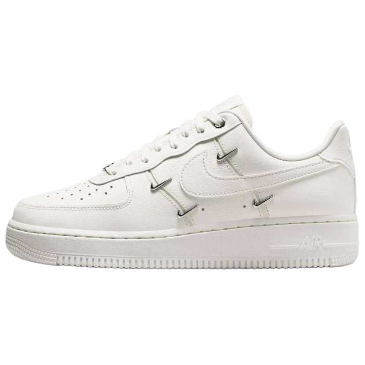 Nike Nike Air Force 1 Breathable Skateboard Shoes Women's White