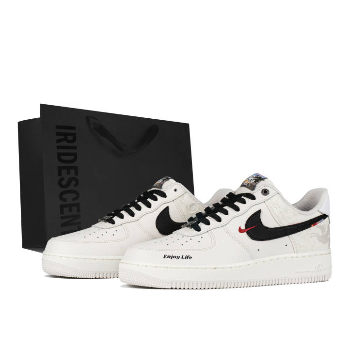 Nike Nike Air Force 1 Low top Skateboard Shoes Men's Black White