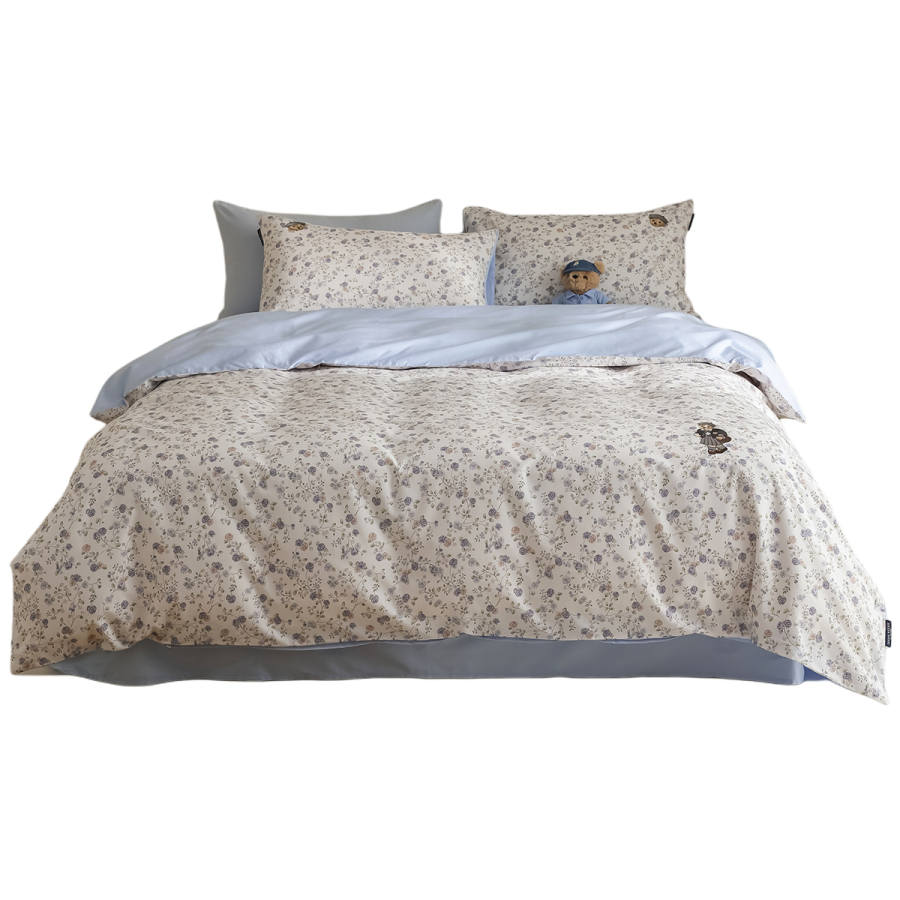 Teenie Weenie Bear All Season Pastoral Floral University Student Dormitory Three Piece Set