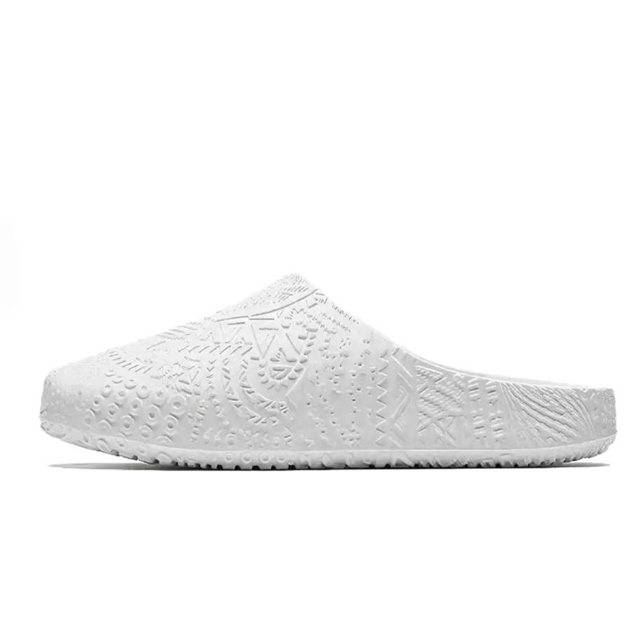 ANTA Anta Hela Closed Toe Slippers Men's White