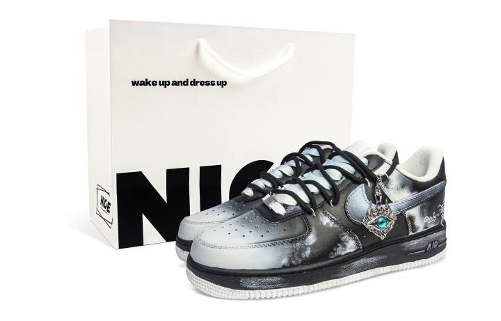 Nike Nike Air Force 1 Leather Slip Resistant Abrasion Resistant Low top Skateboard Shoes Unisex Gray Black