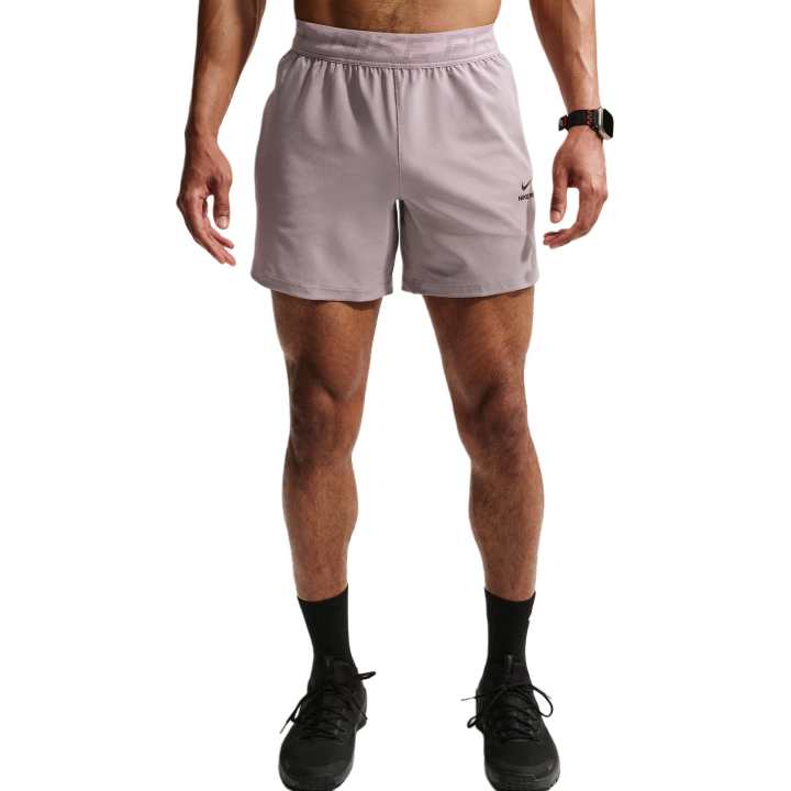 Nike Nike Pro Training Men's Dri-FIT 6" Shorts