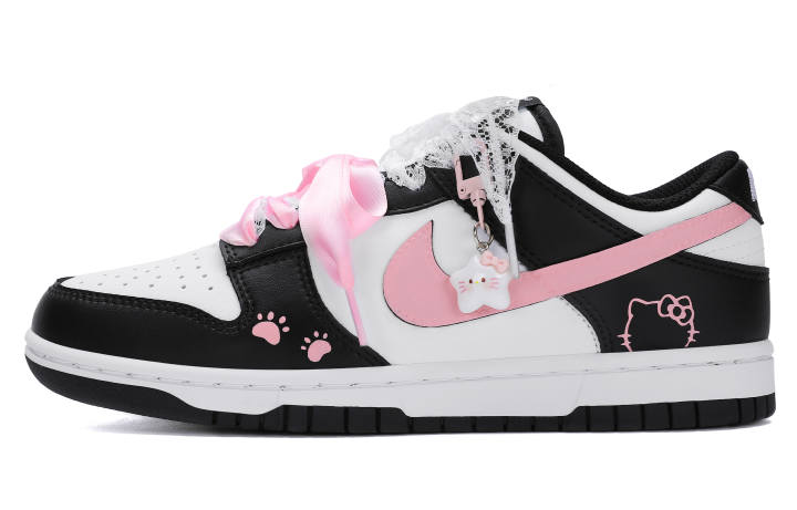 Nike Nike Dunk Low top Skateboard Shoes Women's Black Pink